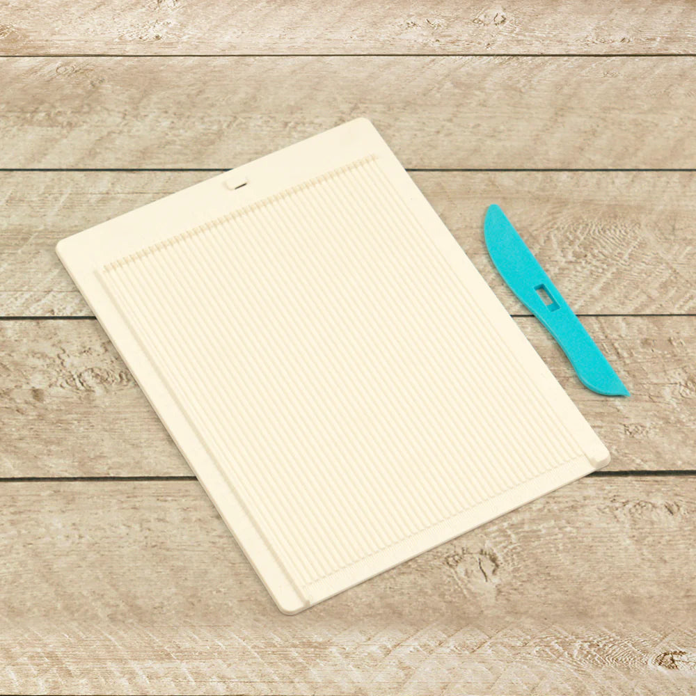 COUTURE CREATIONS - Mini Scoring Board includes scoring board bone folder & guide