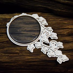 Snip Art - Wandering Ivy - Shaker Box - Round Frame
