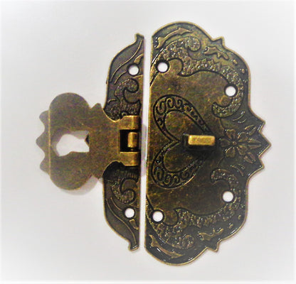 CRAFTY CONCEPTS - LARGE FANCY HINGE